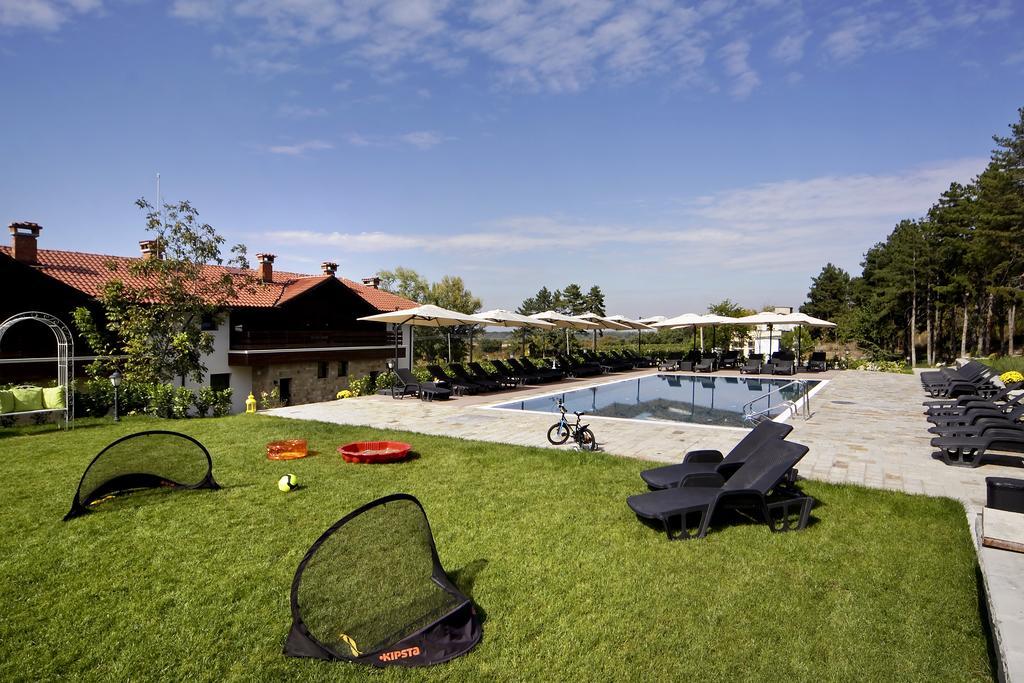 Esterra Vini Guest House Perushtitsa Экстерьер фото