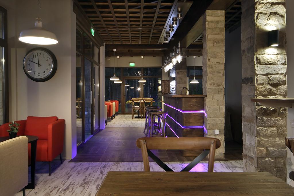 Esterra Vini Guest House Perushtitsa Экстерьер фото